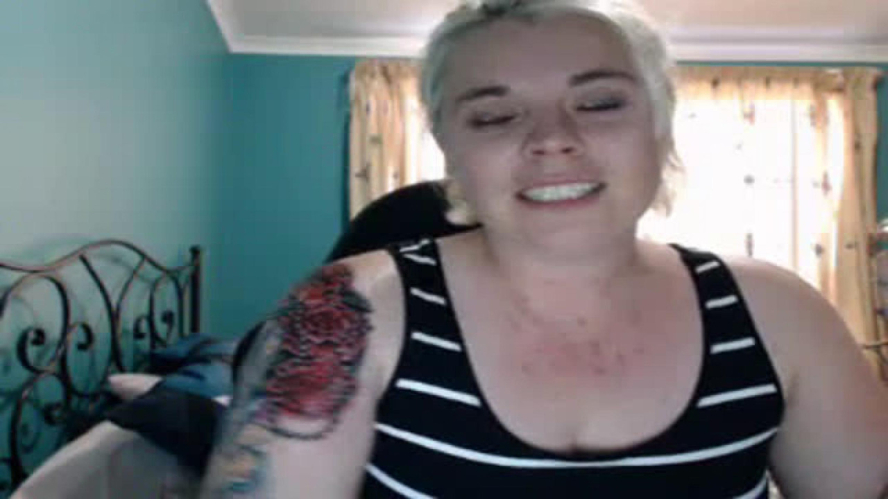 ellaamore Twerking Webcam [2017/11/23 08:50:38]