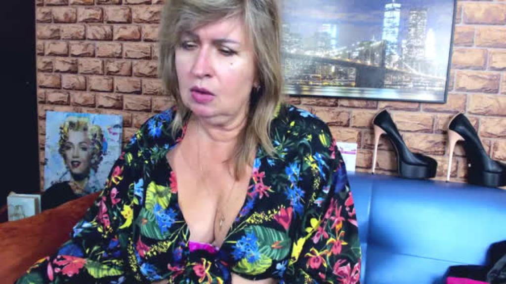 hothothotmilf