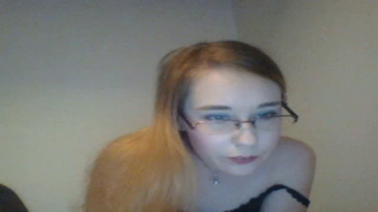 lovlyrose Flashing Webcam [2018/01/12 01:35:25]