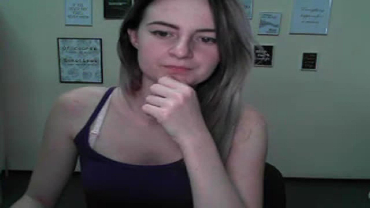 beatrice_2 Masturbating Show [2017/09/29 12:50:24]