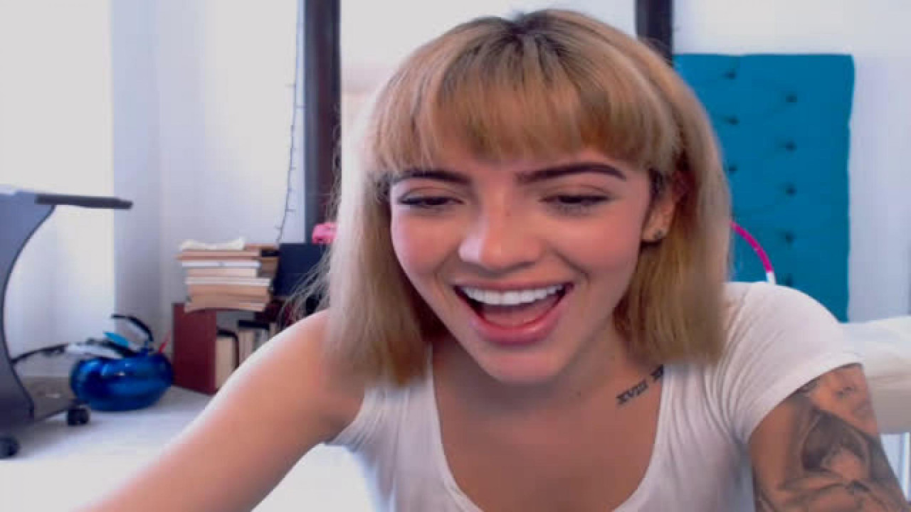 calypso_sg ManyVids Webcam [2017/10/24 13:20:19]