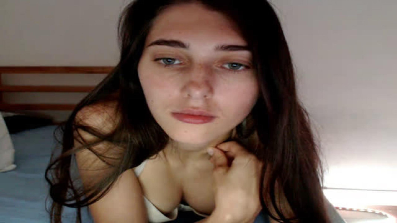 hey_foxy Nude Webcam [2017/09/19 13:33:21]
