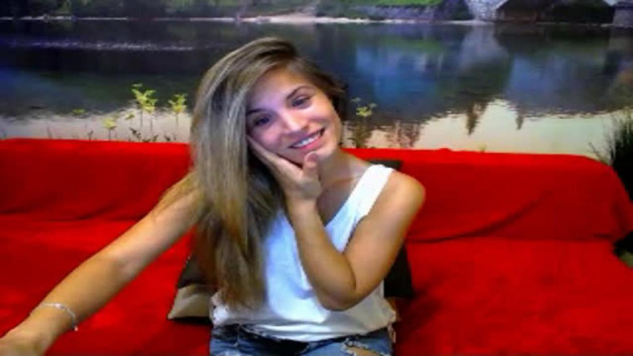nikiskylerss Pregnant Show [2017/07/16 03:01:30]