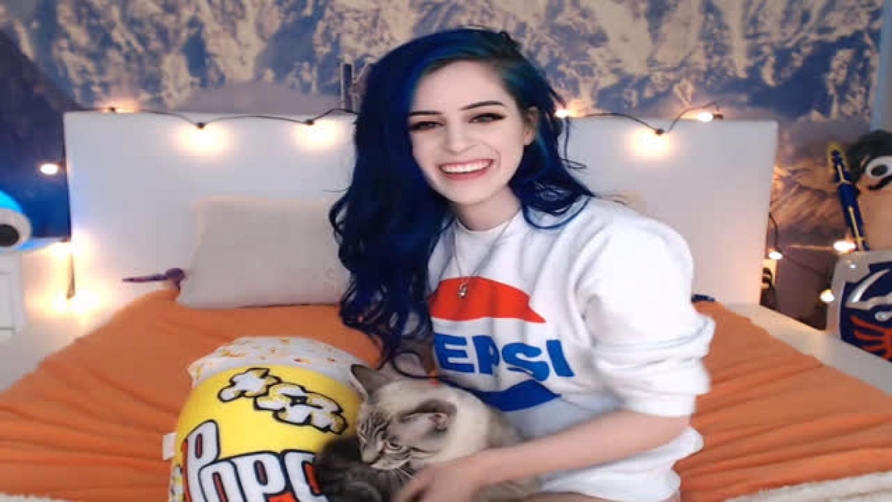 kati3kat Girl Webcam [2017/11/05 04:10:13]