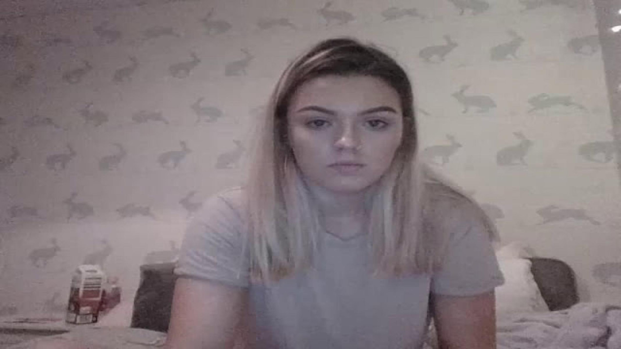 katylouise Lesbian Video [2018/01/22 20:26:29]