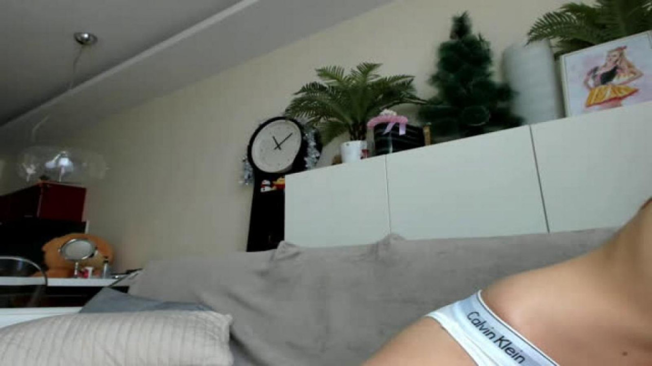 cutevera95 Topless Movie [2017/06/13 08:10:39]