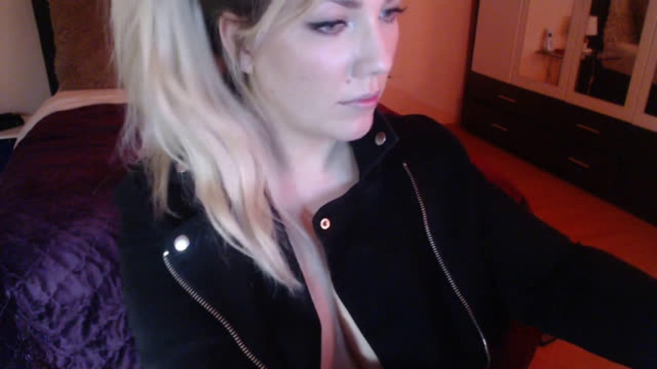sensualminx MyFeeCams Video [2018/01/25 17:51:33]