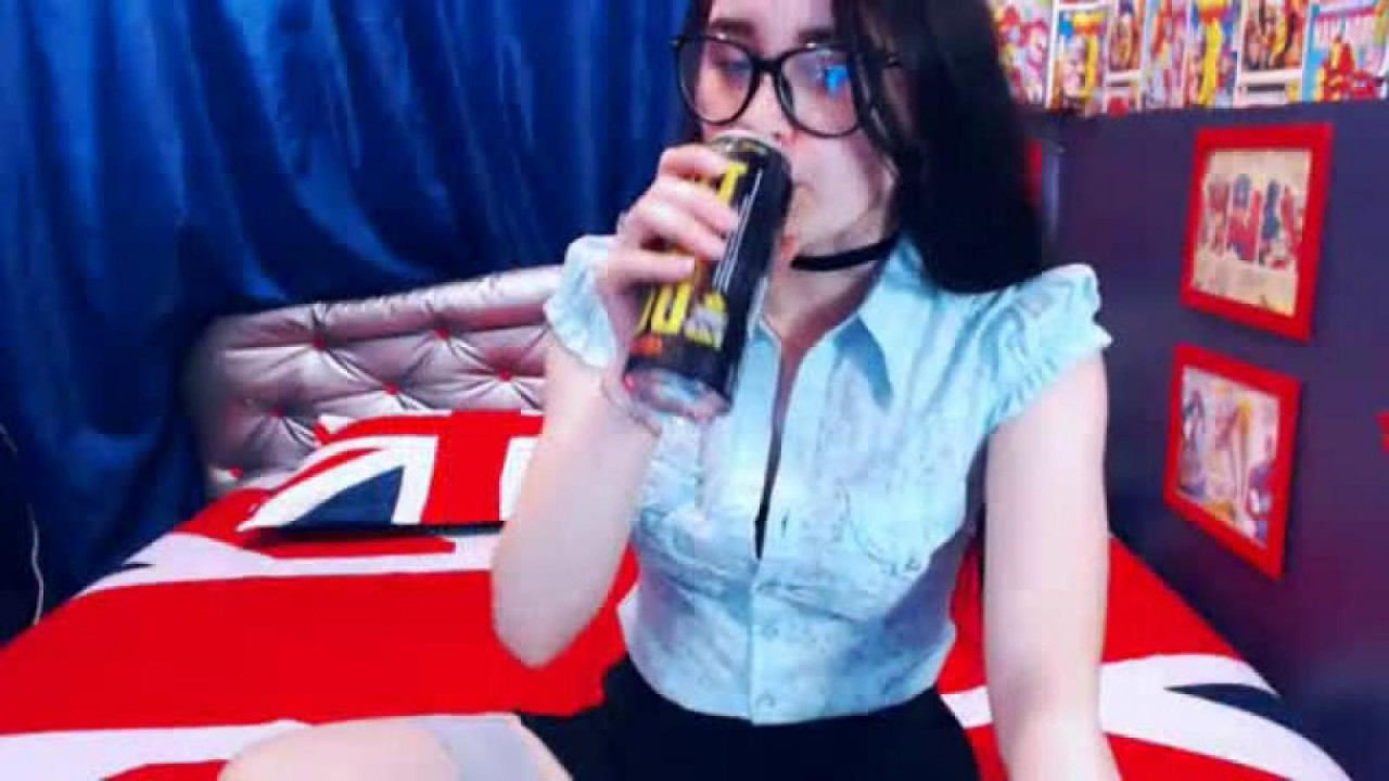 emmaallen Sucking [2017/06/06 00:43:26]