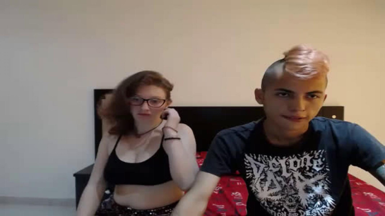 paulaymauro MyFeeCams Video [2018/03/20 15:55:41]