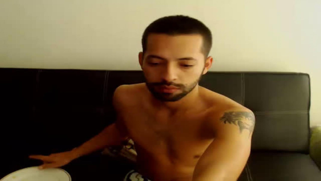 adamcruz69 Group Show [2017/11/16 15:35:28]