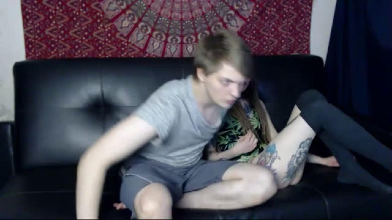 warm_and_pleasant Gagging Video [2018/04/03 23:50:52]