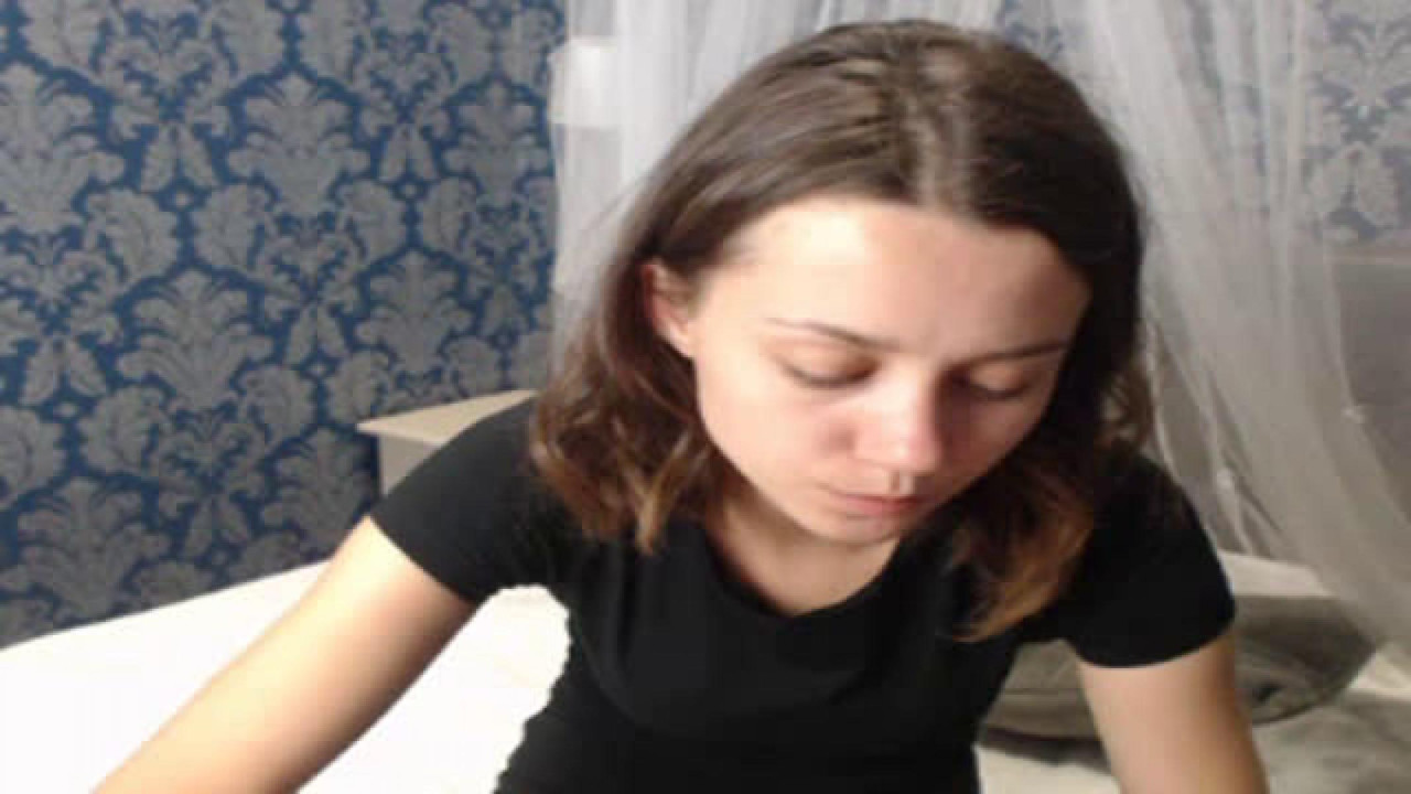 emilie_18 Cum Video [2017/08/21 00:42:16]