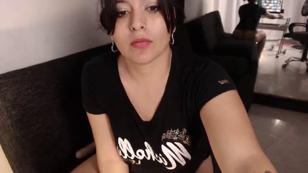 michellelovee [2019/08/10 05:01:14]