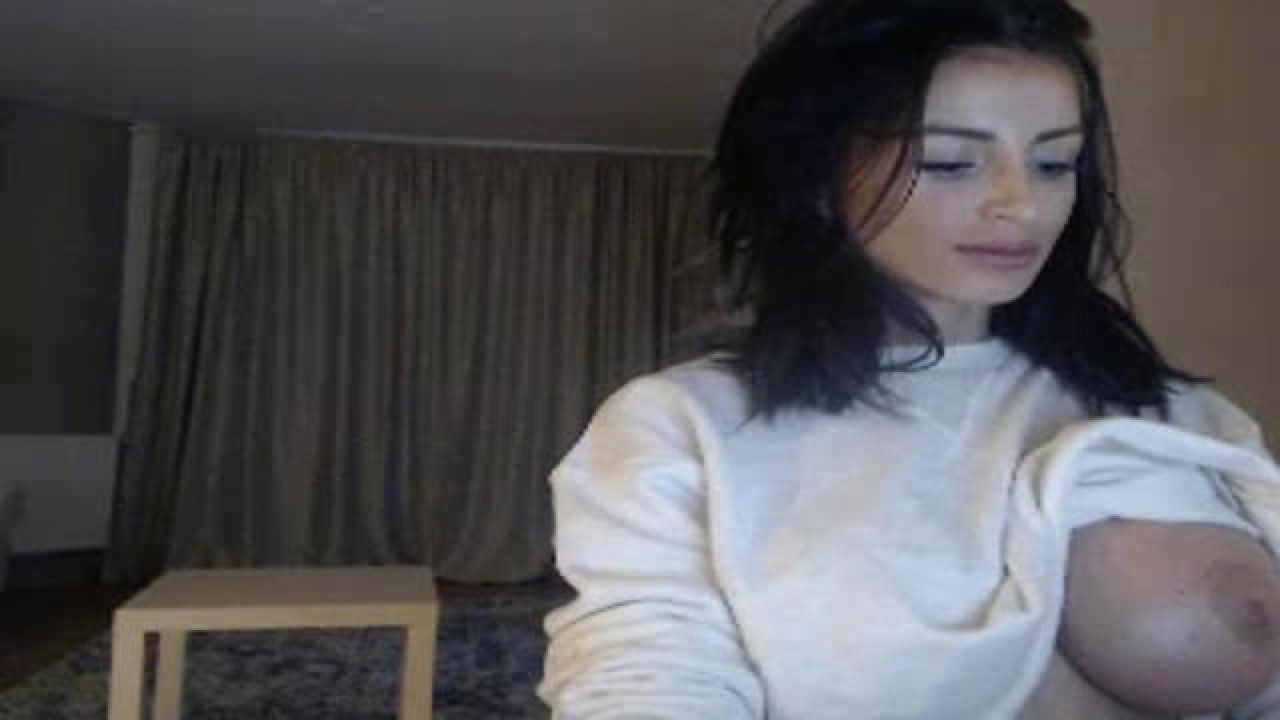 hottiegiuly Cam Webcam [2017/10/07 15:35:13]