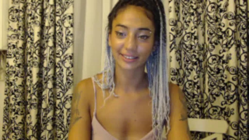 sisigirlsqrt [2019/08/10 00:44:05]
