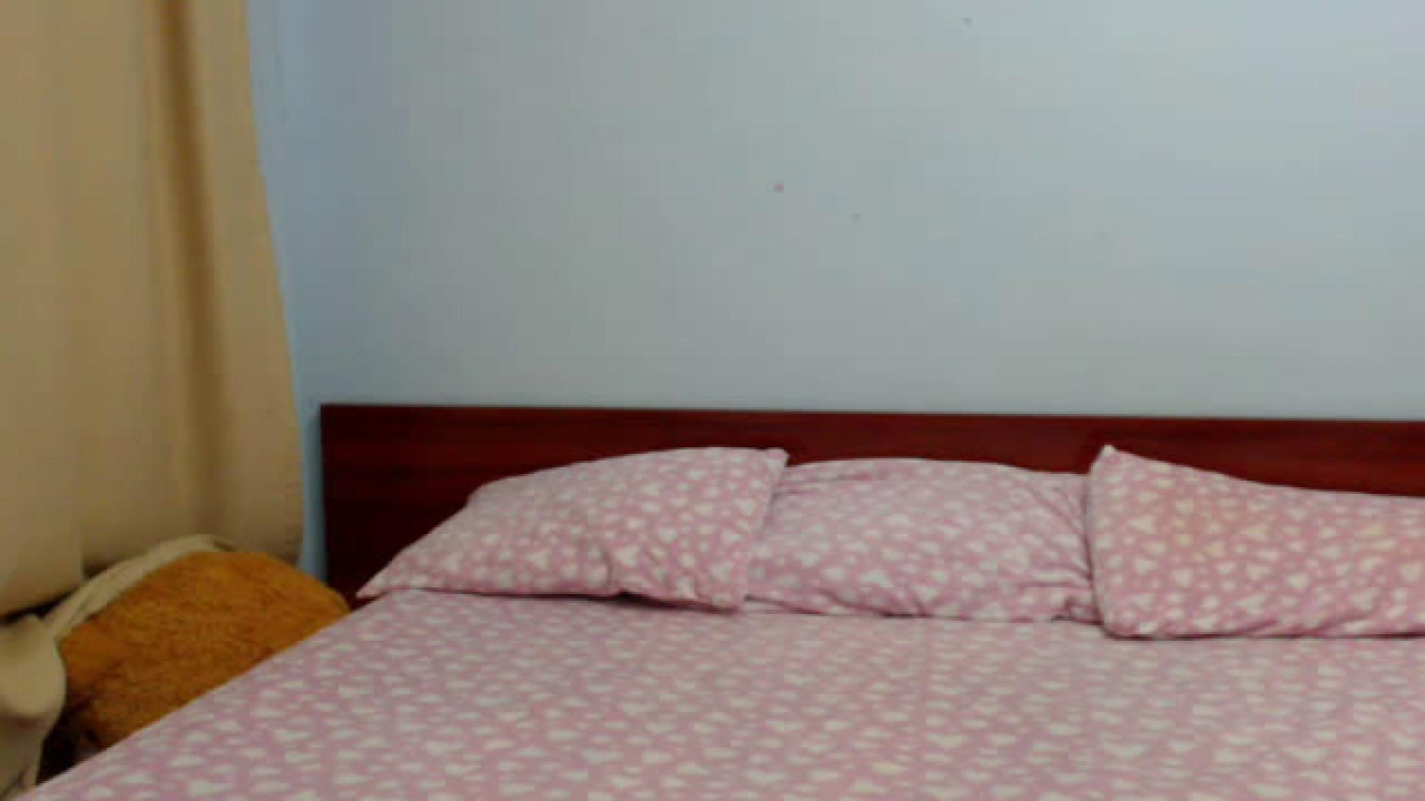 arianna__ Private Webcam [2018/02/24 06:33:23]