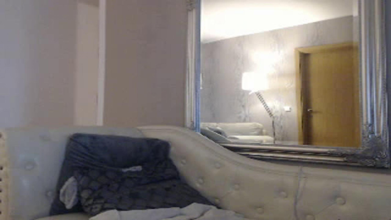 hottiegiuly Squirt Show [2017/09/25 10:10:25]