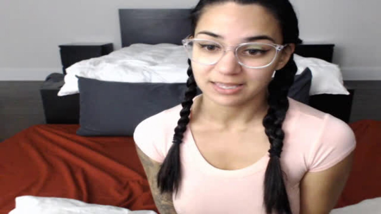 alexis_zara [2018/04/22 03:05:35]