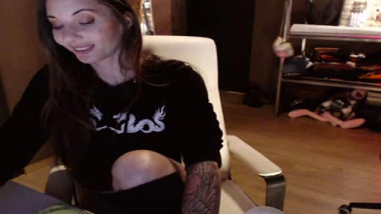 shootermcfapn Boobs [2017/10/13 06:06:29]