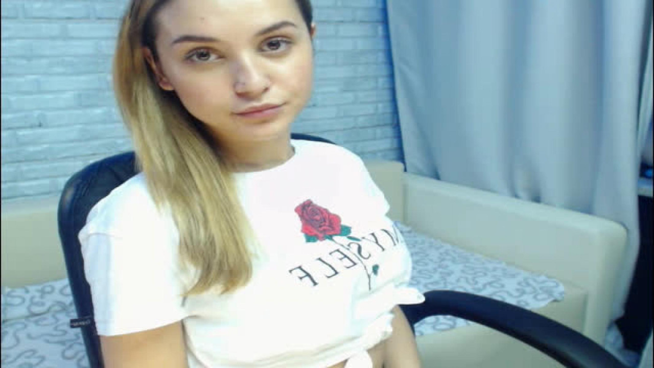 tightteen1999 Dildo Webcam [2017/10/02 17:56:16]