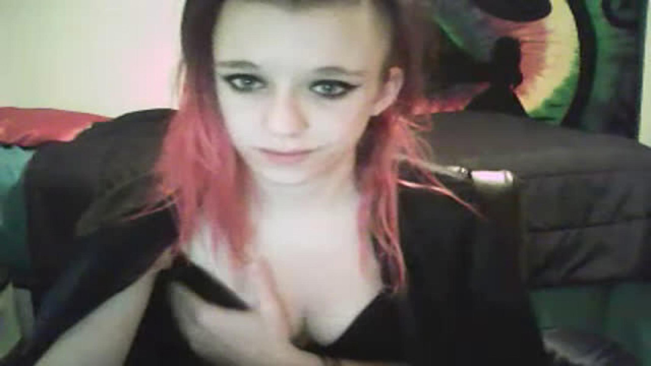 minnyminx Feet Webcam [2017/10/30 06:46:49]