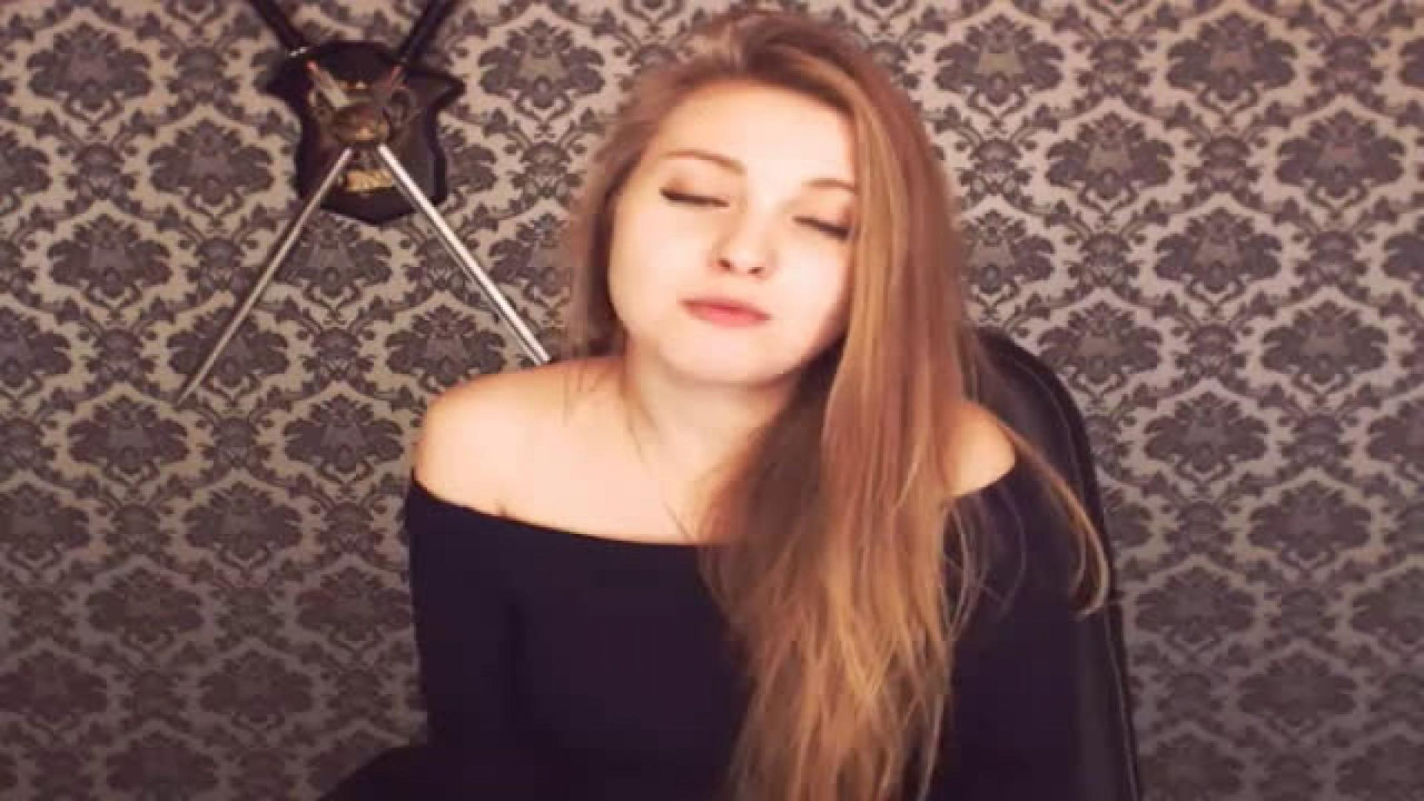 cloeeneo Naked Show [2017/11/17 12:16:35]