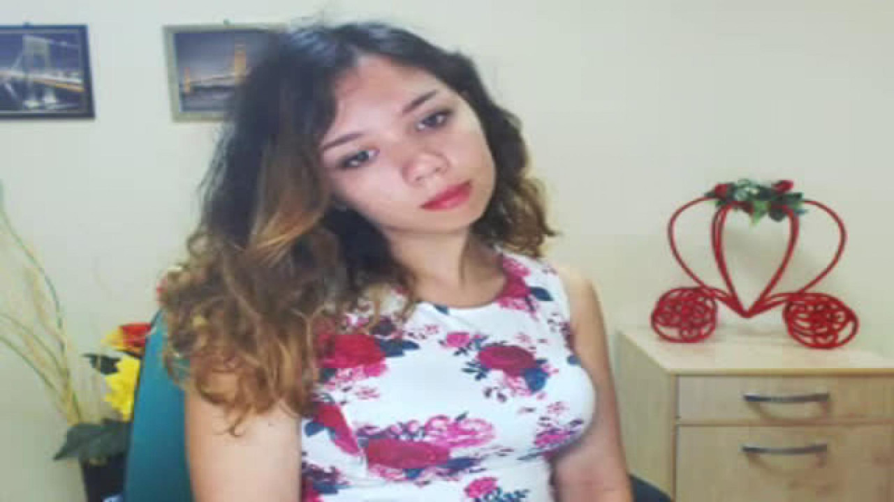 camila_king Porn Webcam [2017/07/05 - 07:45:39]