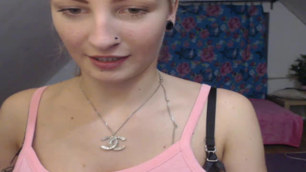 alyssa19 Boobs [2017/04/30 - 02:11:00]
