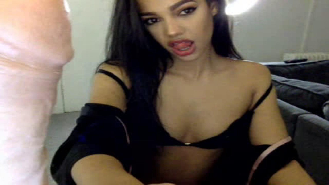 goldengirll Lesbian Webcam [2017/02/27 - 12:30:32]
