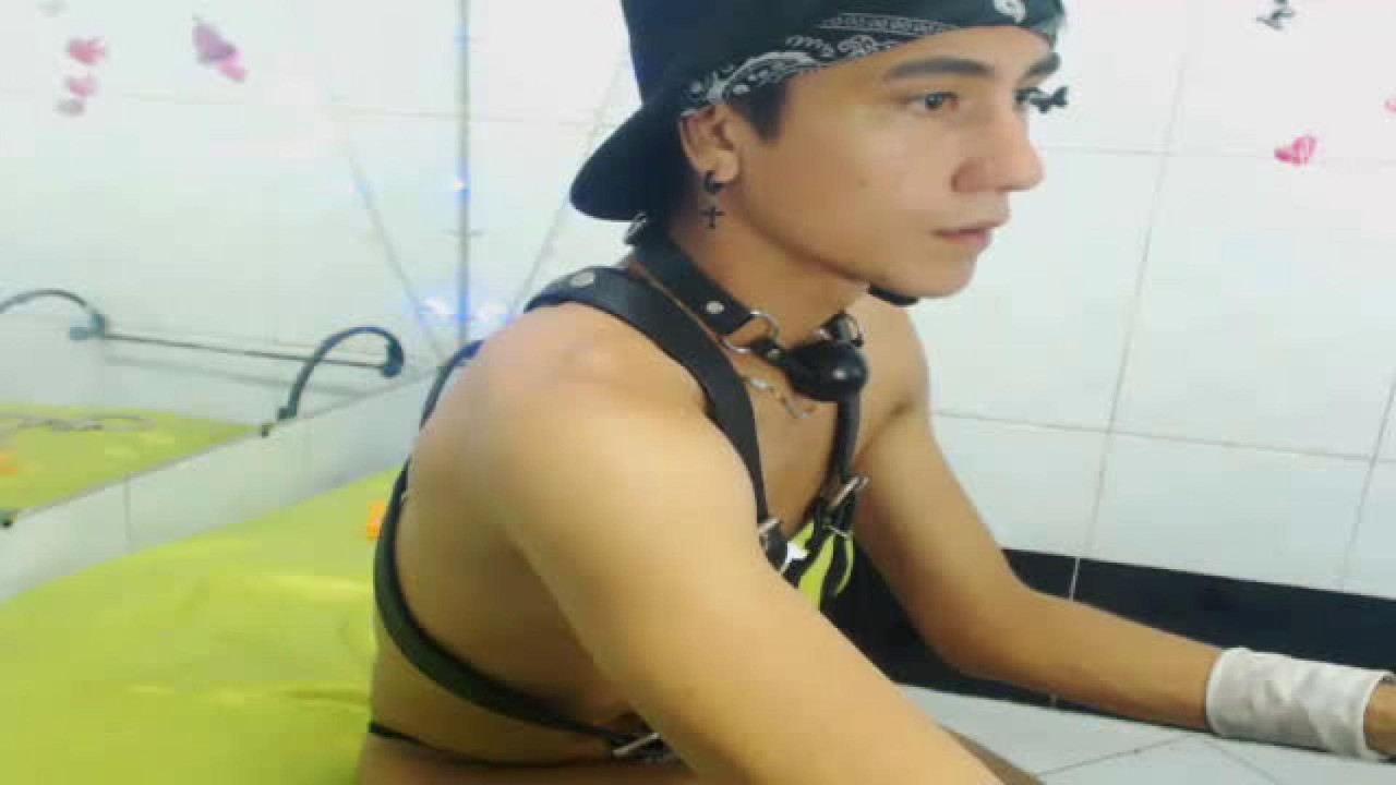 juandy_sexy_hot Oral Video [2017/05/18 - 07:10:52]