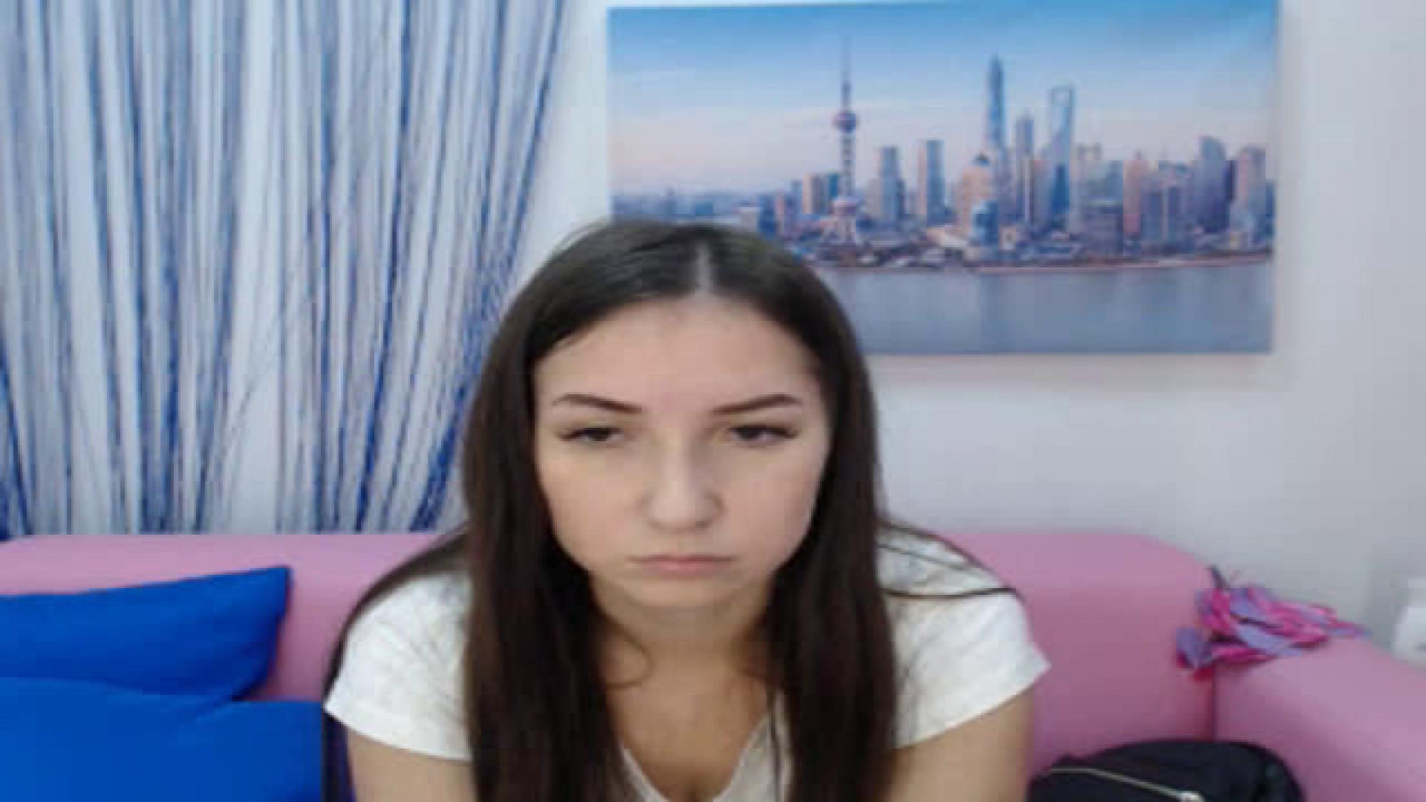 fuckin_love webcam [2017/06/06 05:56:54]