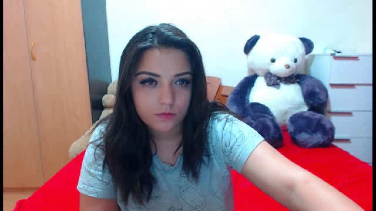 adellineee webcam [2017/04/24 00:41:10]
