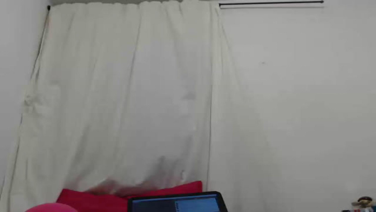 skinny_hot2 Flashing Show [2017/04/24 - 02:45:46]