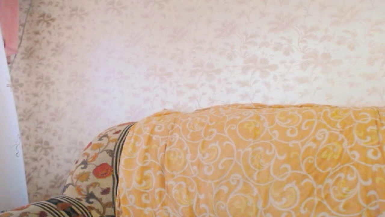 xmadisonshowx Stream Webcam [2017/07/12 - 09:08:27]