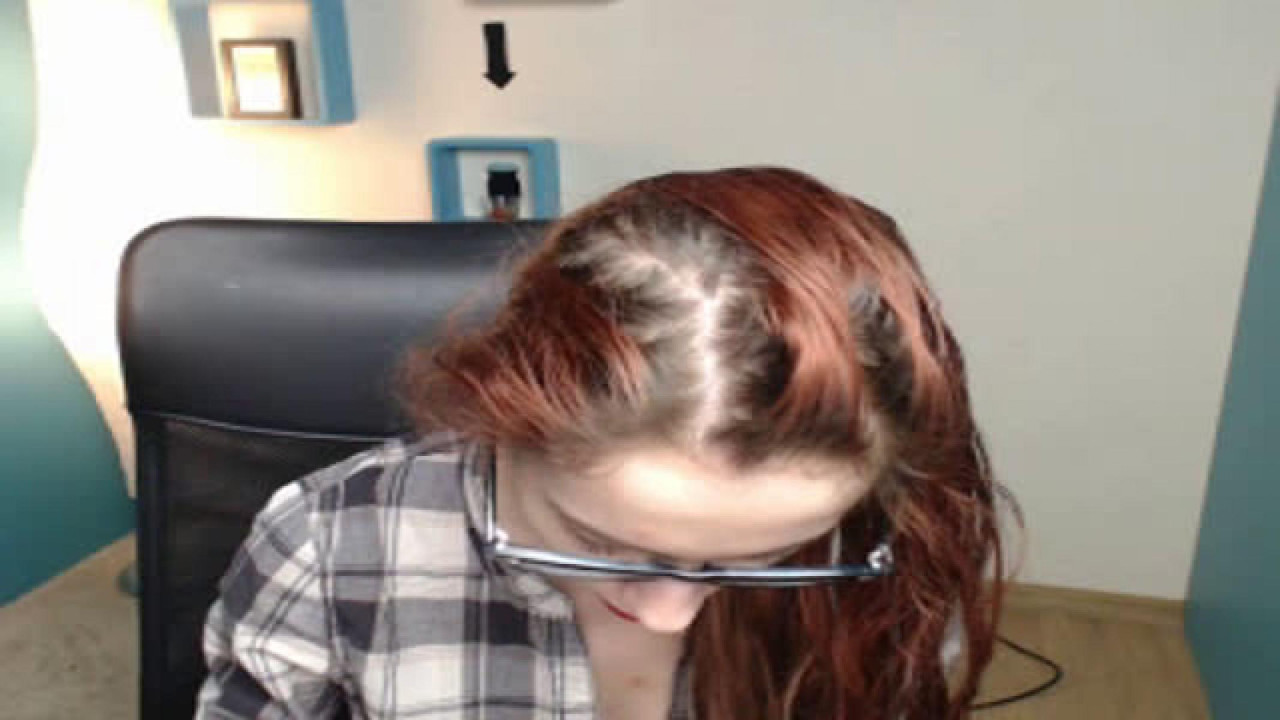 fencyklarien MyFeeCams Video [2017/02/13 - 09:01:25]