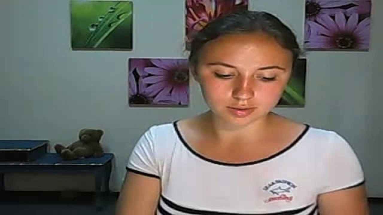 angela_petra Rapidgator Webcam [2017/06/08 - 15:50:13]
