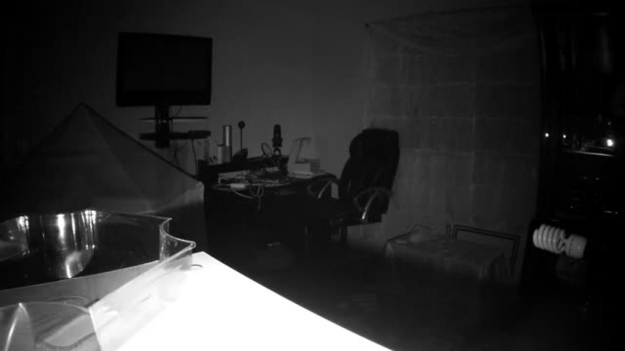 voyeurcam naked [2017/04/17 05:40:52]