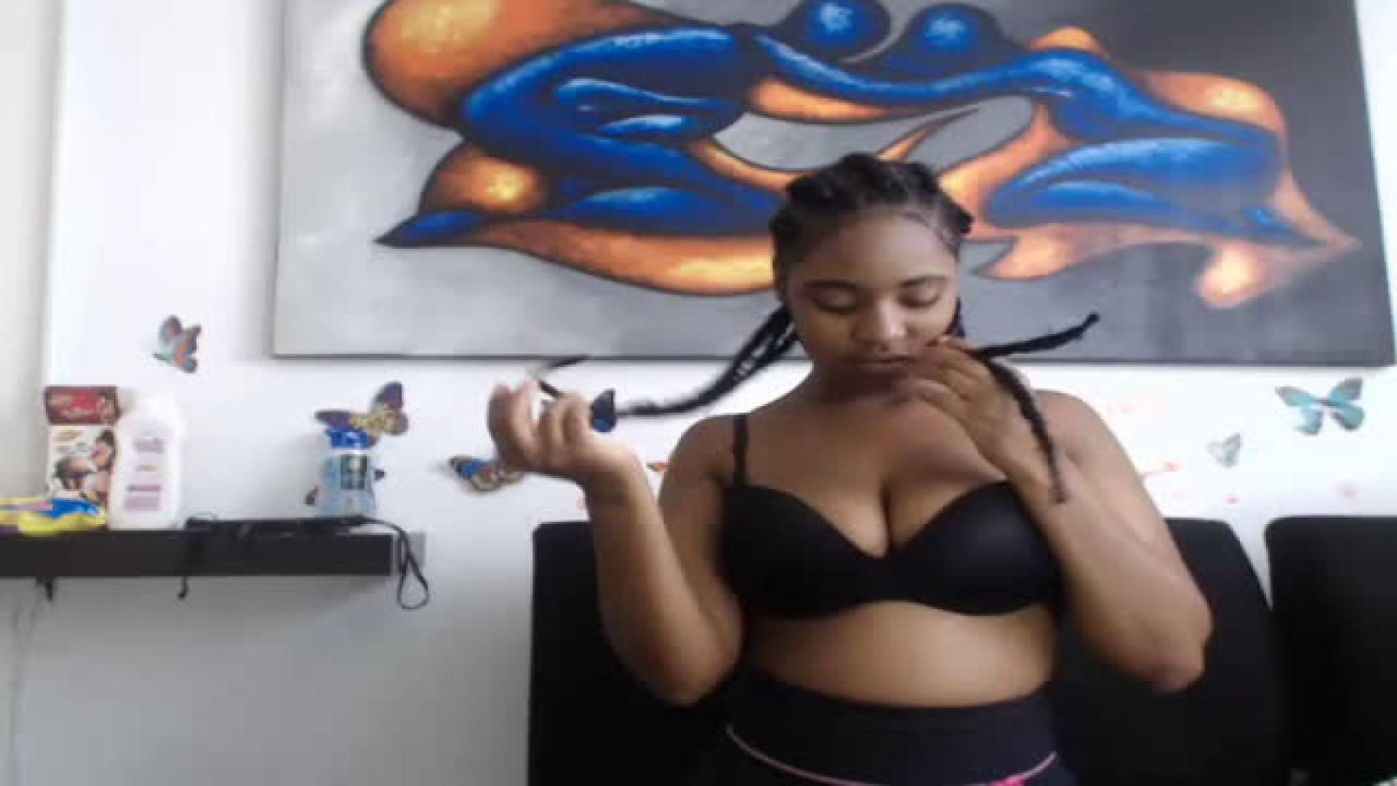 emilyebony Dancing [2017/06/29 - 19:00:42]