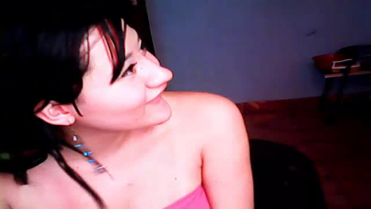 bonnieandclyde_sex Strap Webcam [2017/06/22 - 20:40:52]