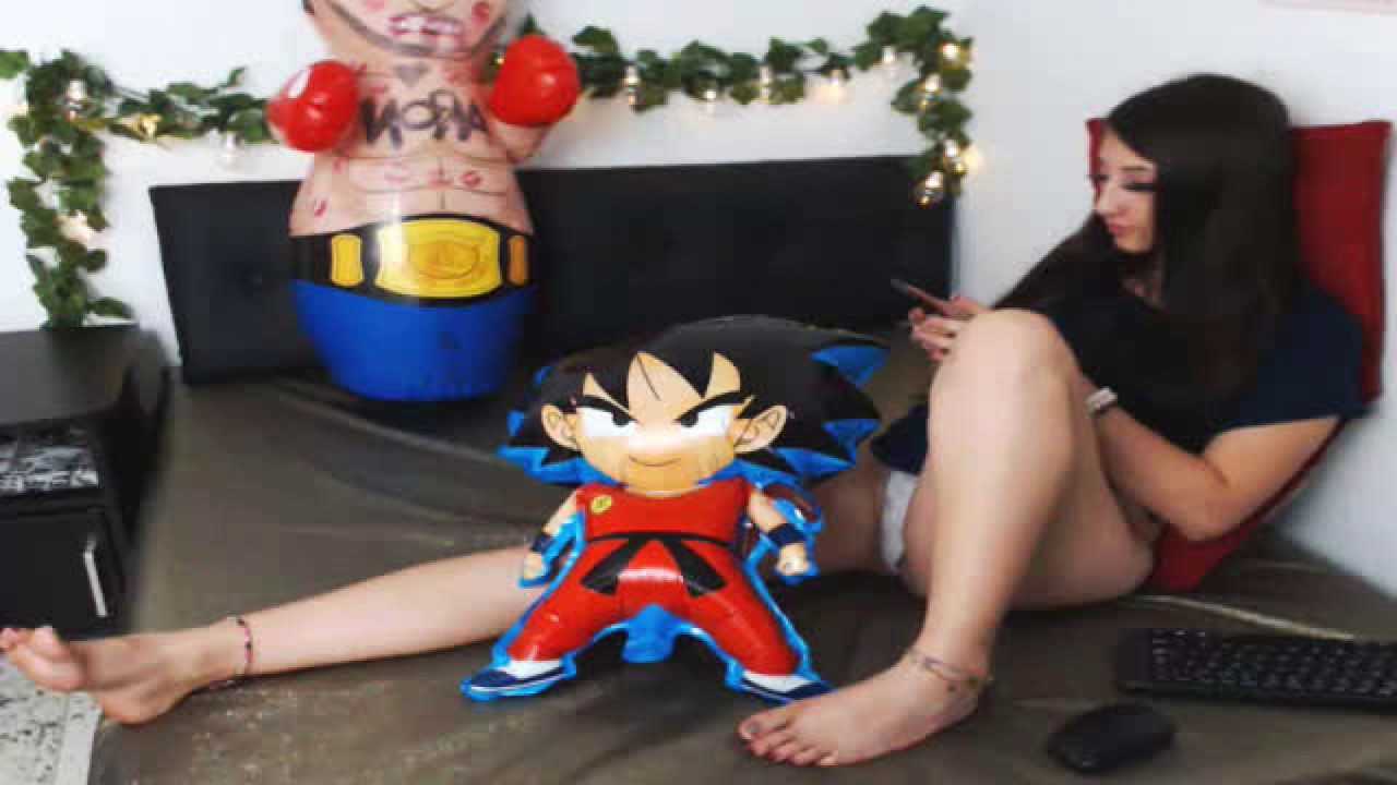 emillyevans xxx [2017/03/06 23:31:34]