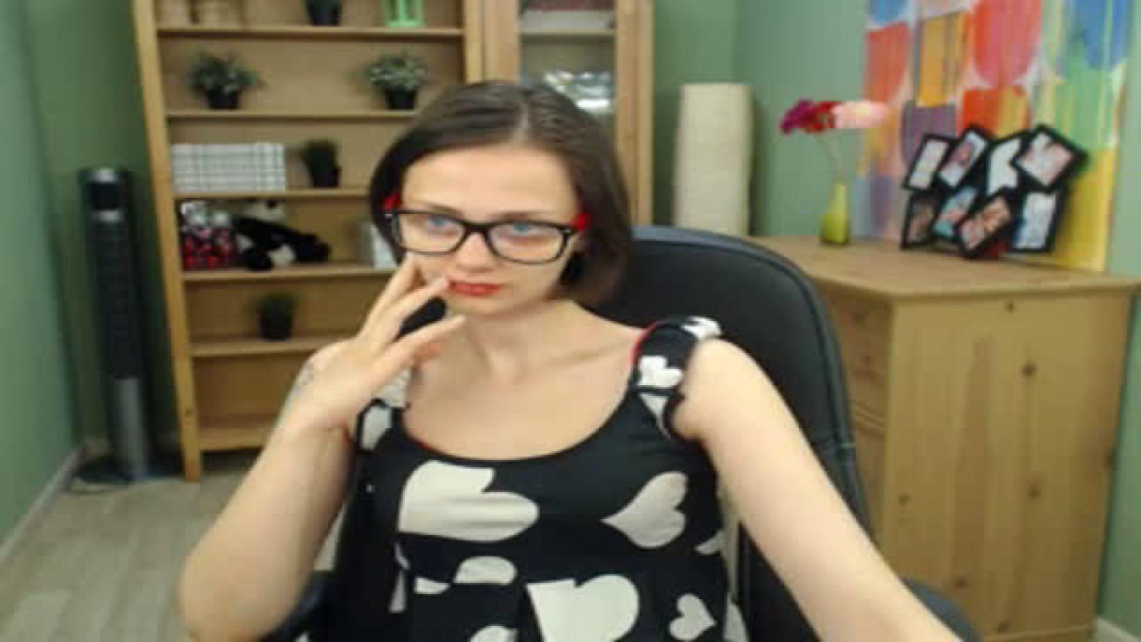 hannea Dildo Video [2017/06/24 - 13:41:04]