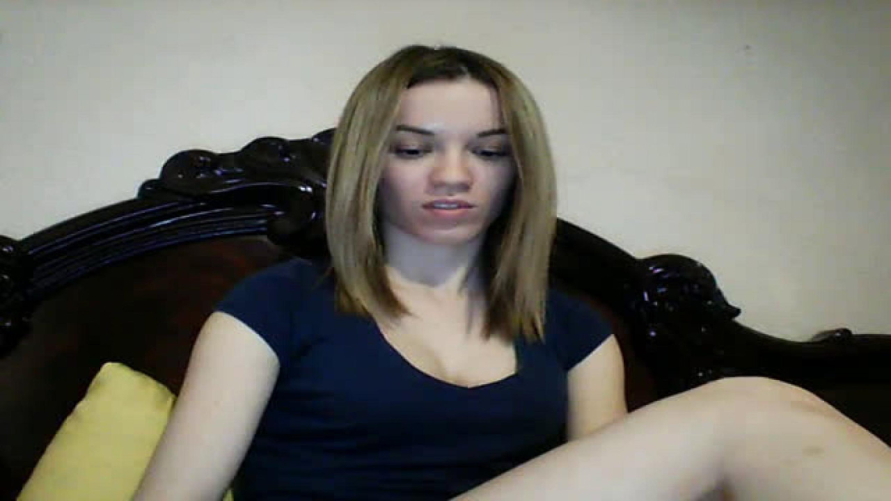 oliviaalex MyFeeCams Webcam [2017/06/05 - 18:41:24]
