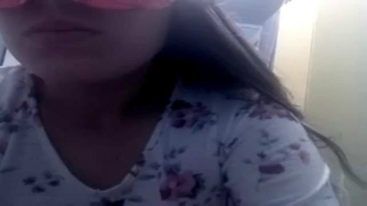 aninha59 webcam [2017/04/25 03:31:35]