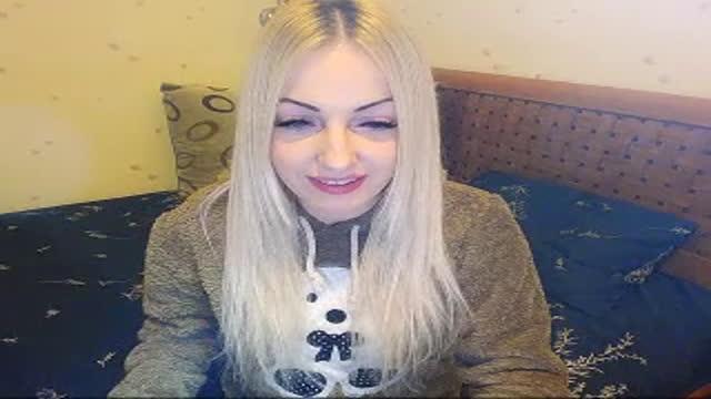 lady_gaga_vs webcam [2016/12/14 04:00:27]