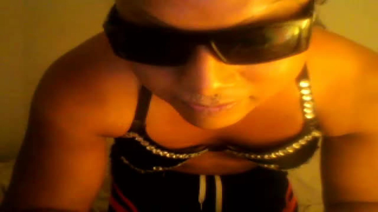 terminator_cameron MyFeeCams Video [2017/05/08 - 02:46:27]
