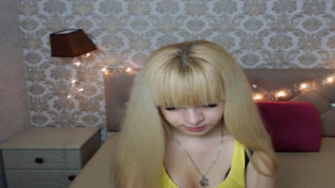 xo_blondy Topless Movie [2017/07/01 - 01:05:47]