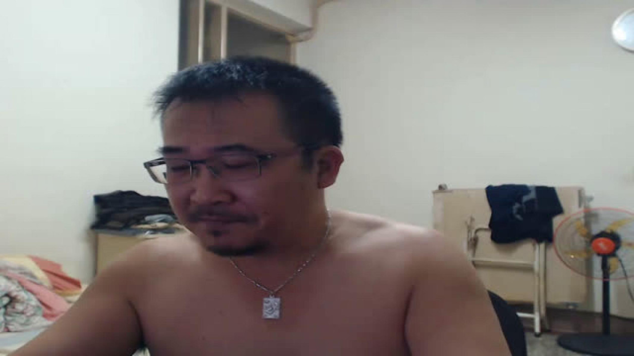 kingtw Sucking Movie [2017/06/25 - 15:20:54]