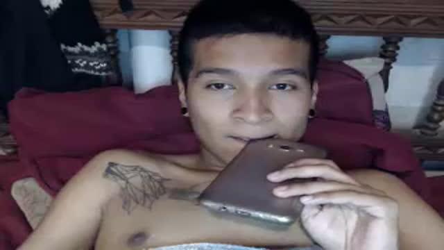 felipecuteboy [2017/01/18 04:00:42]