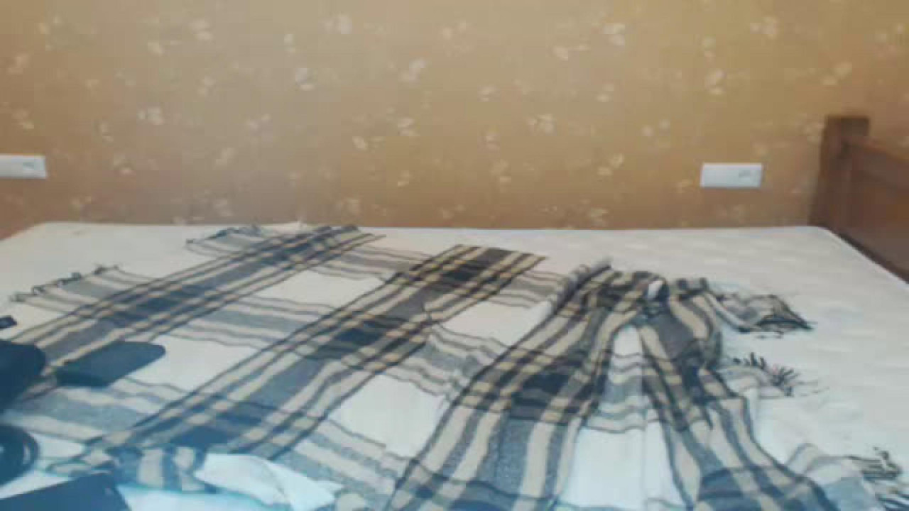 lola_lolas MyFeeCams Video [2017/05/29 - 19:31:10]