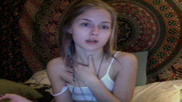 alexabunny420 webcam [2017/01/08 05:10:43]